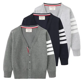 Новата колекция на детски пуловери 2023 г., с кръгло деколте и от чист памук, с модерна и здрава трикотажная дрехи за момчета